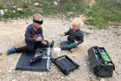 Een oude t.v. Albanie