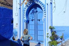 Chefchaouen, Dax bij een blauwe deur